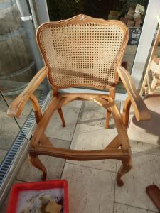 Restauration eines Stuhls im Chippendale-Stil